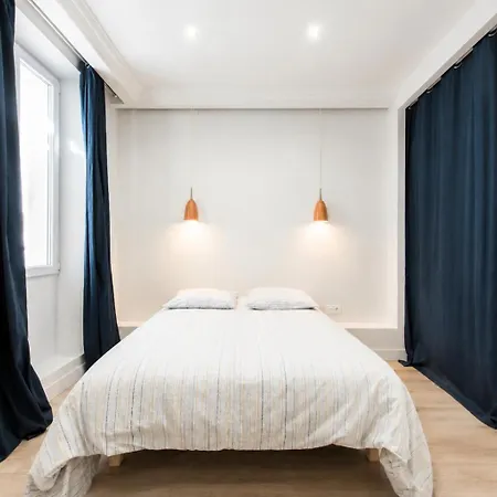 Nouveau F2 Calme Coeur De 1min De La Apartmán Saint-Raphaël
